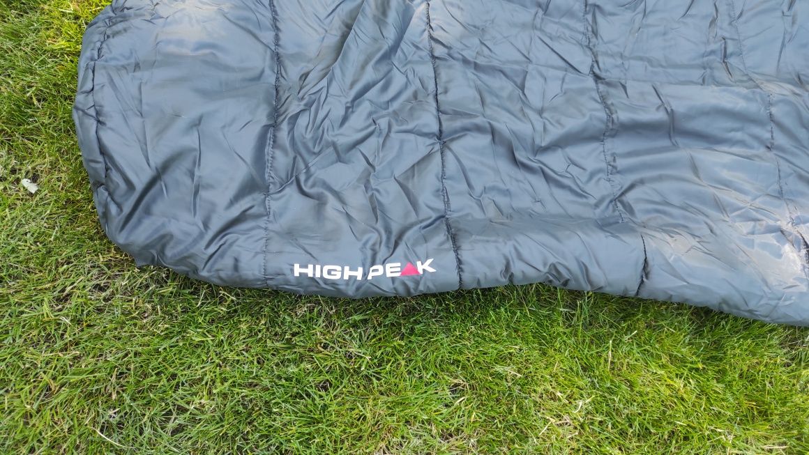 Śpiwór High Peak 230 cm mumia TR-300