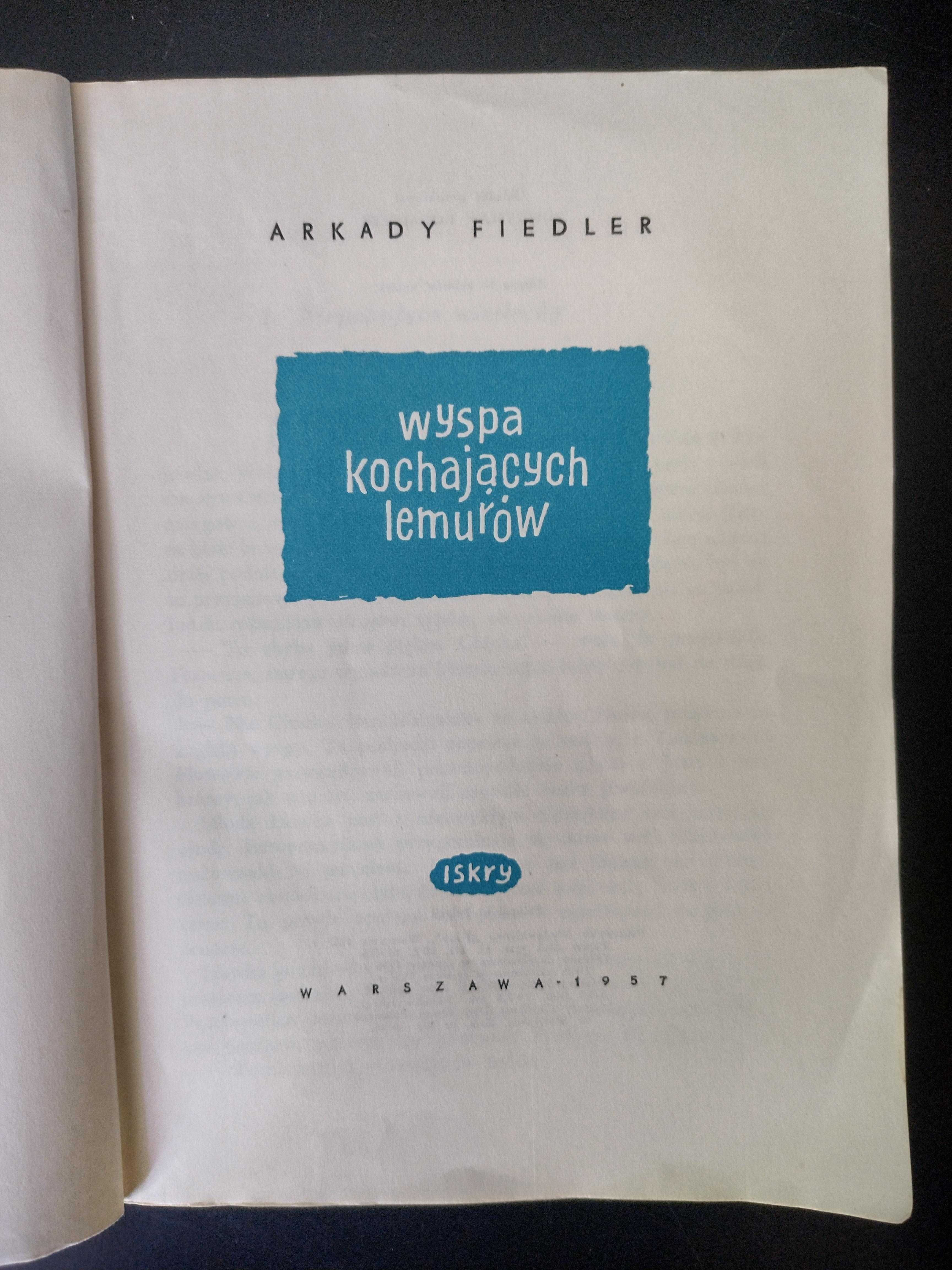 Arkady Fiedler - Wyspa kochających lemurów