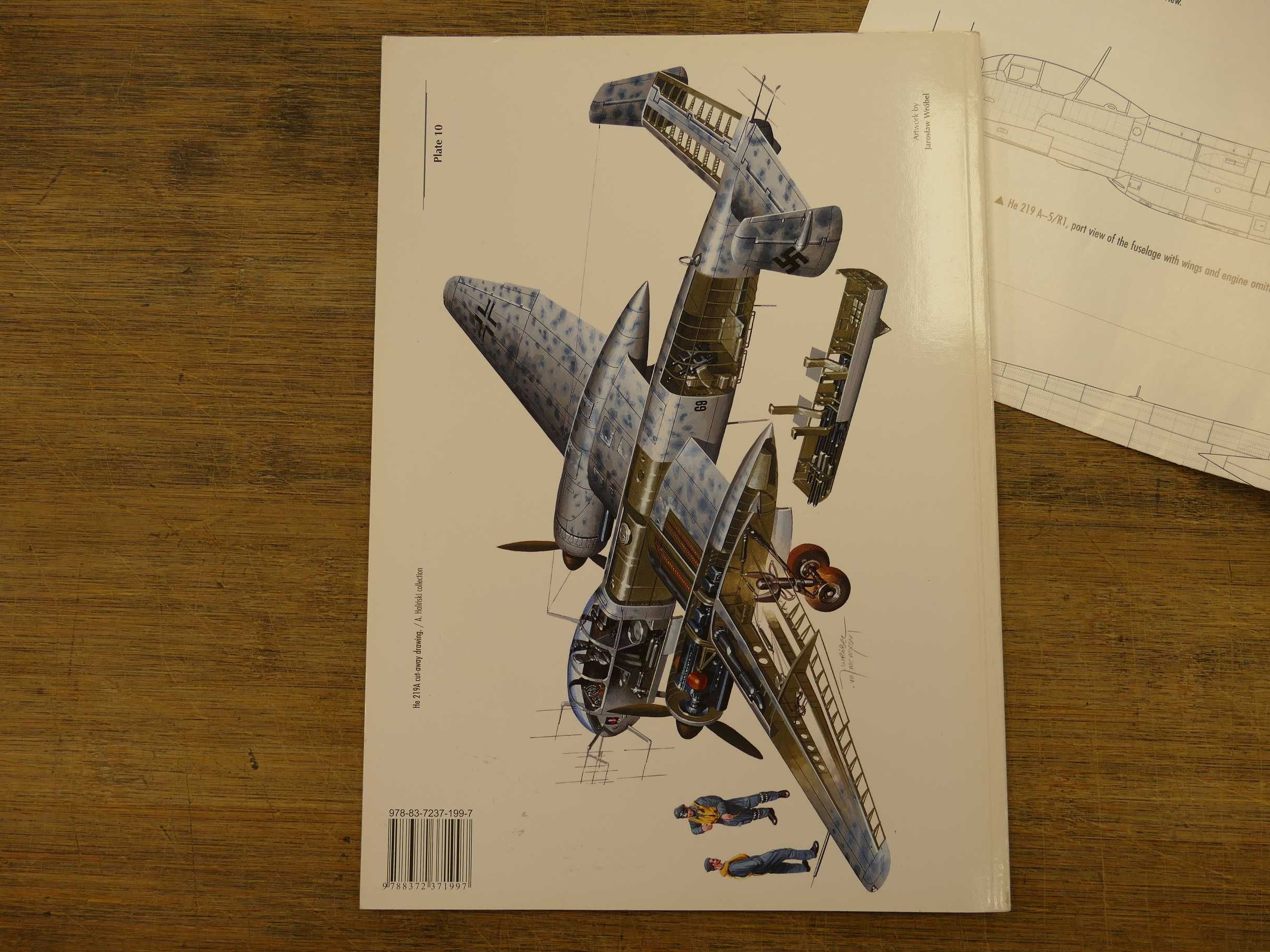 Książka Monografie Lotnicze 21 Heinkel HE219 UHU AJ.PRESS