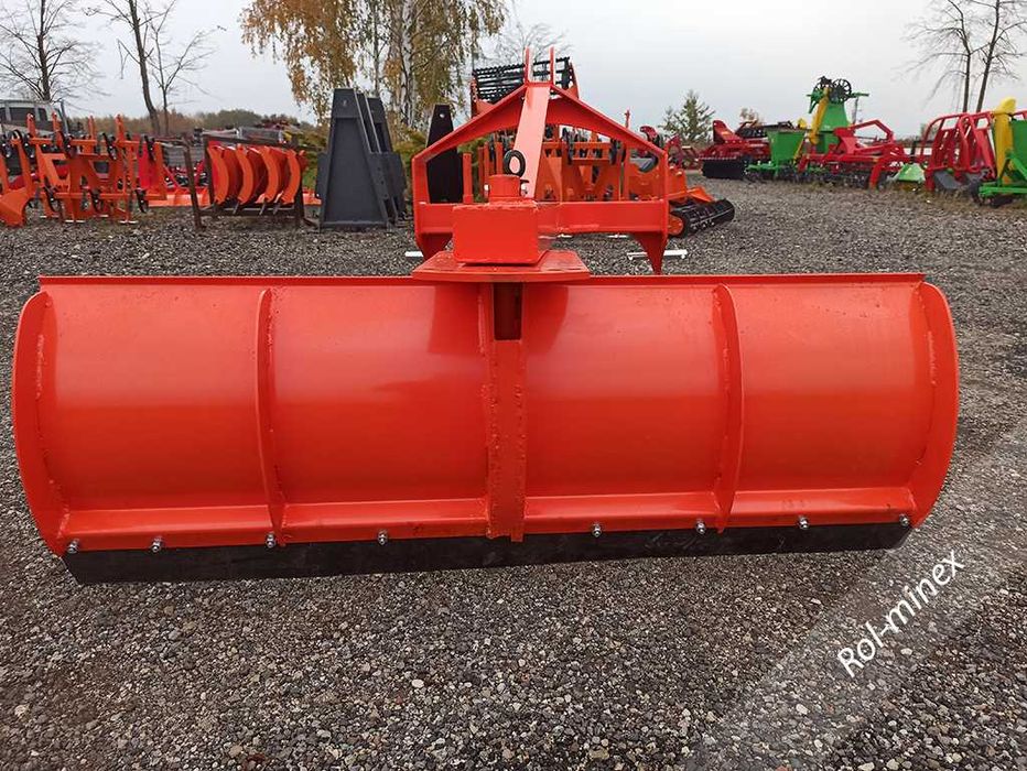 Pług do śniegu obracany do ciągnika kuboty c330 c360 Transport