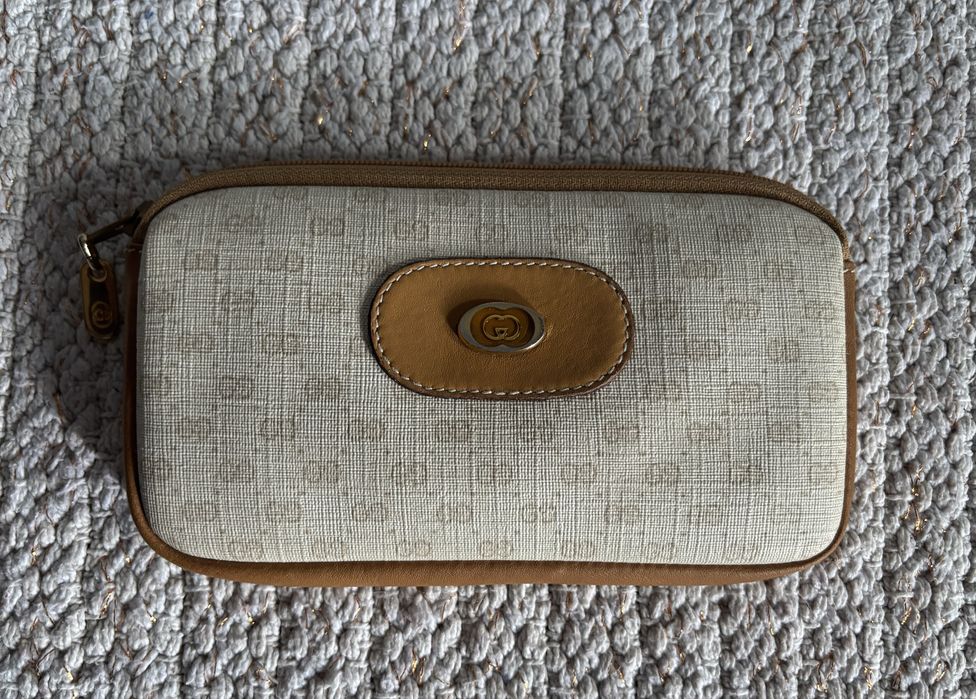 Gucci vintage saszetka/kometyczka mini monogram