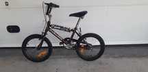 Trotinet hello kyty e bicicletas