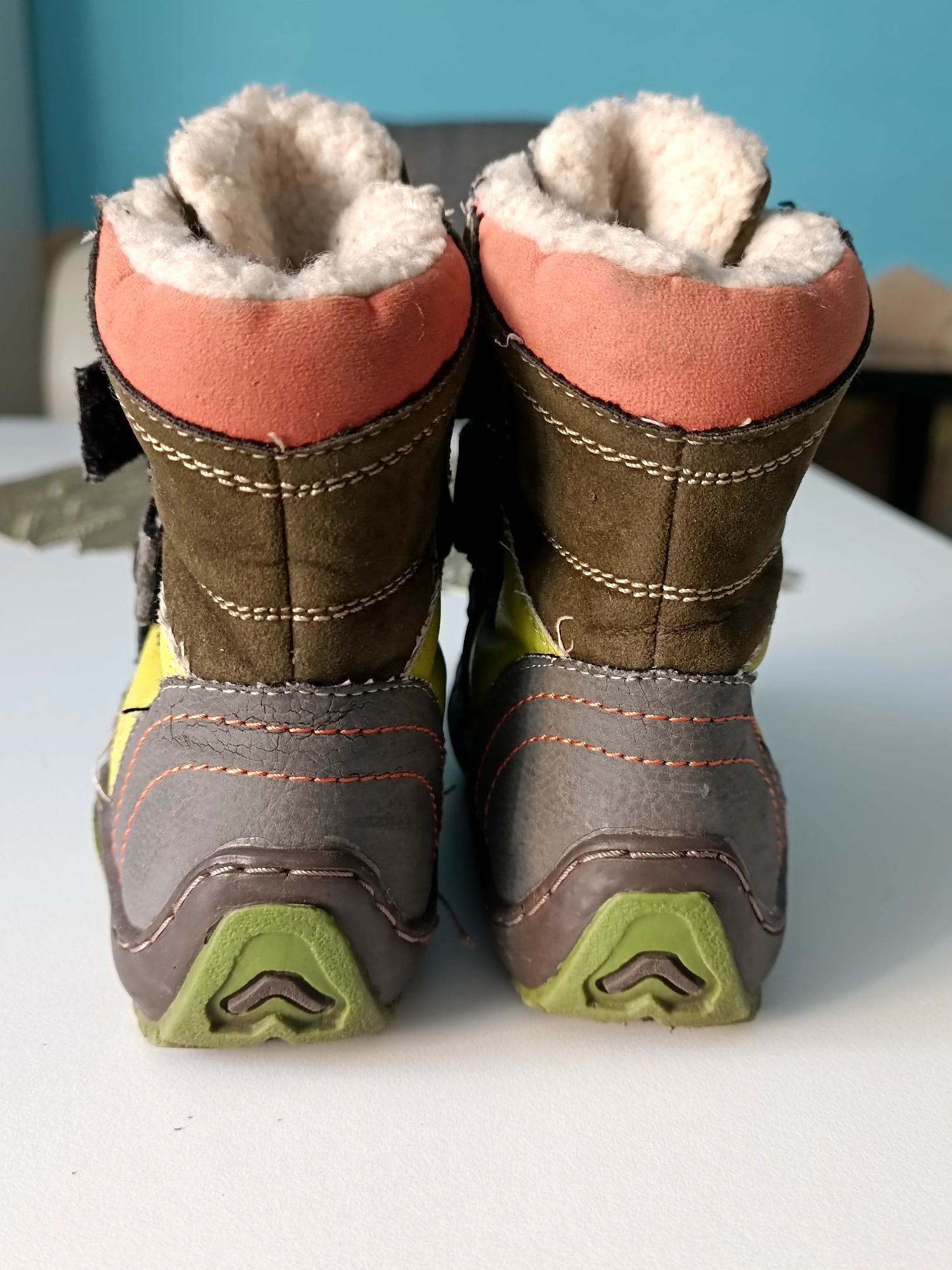 Zimowe buty chłopięce
