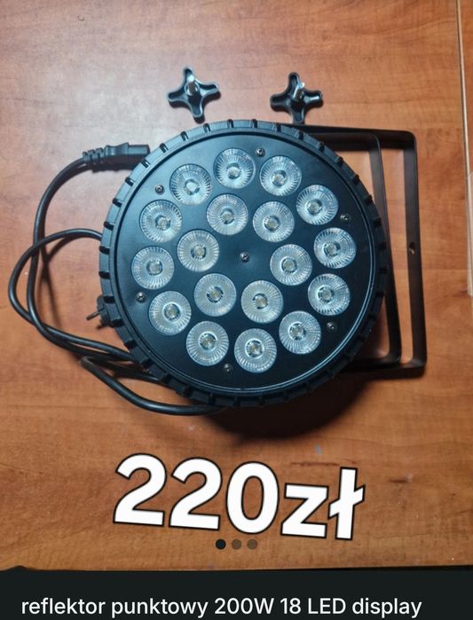 Reflektor punktowy 200w 18 led display