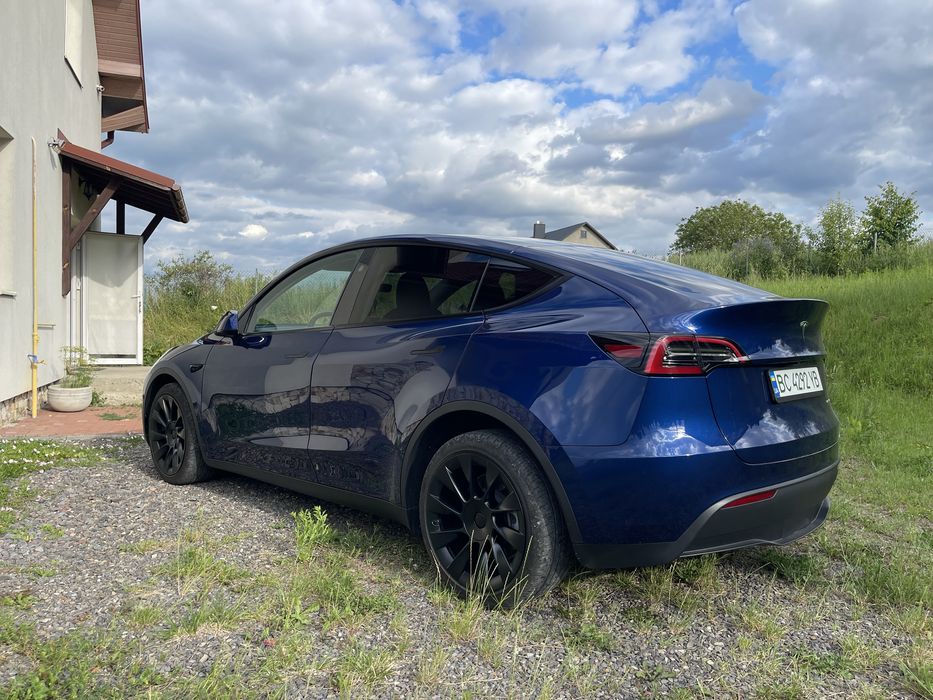 Продам Tesla Y, 2023, рейстайл