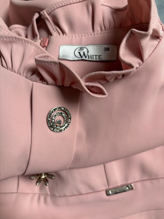 Ділове плаття Of White