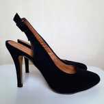 Sapatos slingback camurça