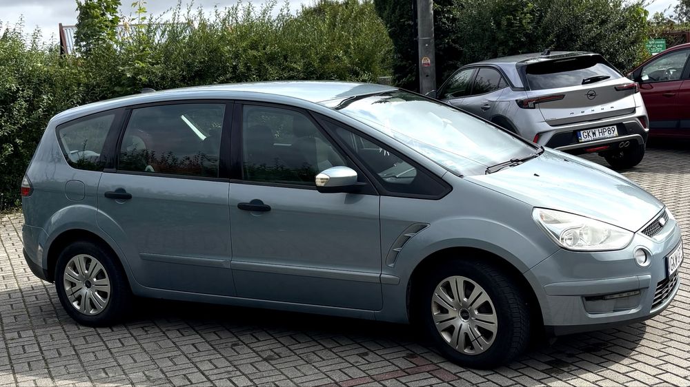 Ford S-max 2009 r.