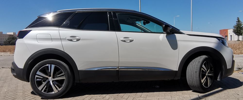 Peugeot 3008 Versão Allure 1.5bluehdi 130cvs
