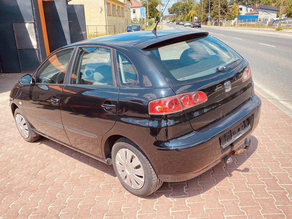 seat ibiza rok2002 poj 1,4 16v kliatmyzacja przeb 167tys AUTOMAT