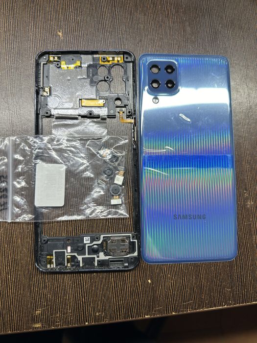 Samsung M32 камеры основная рамка