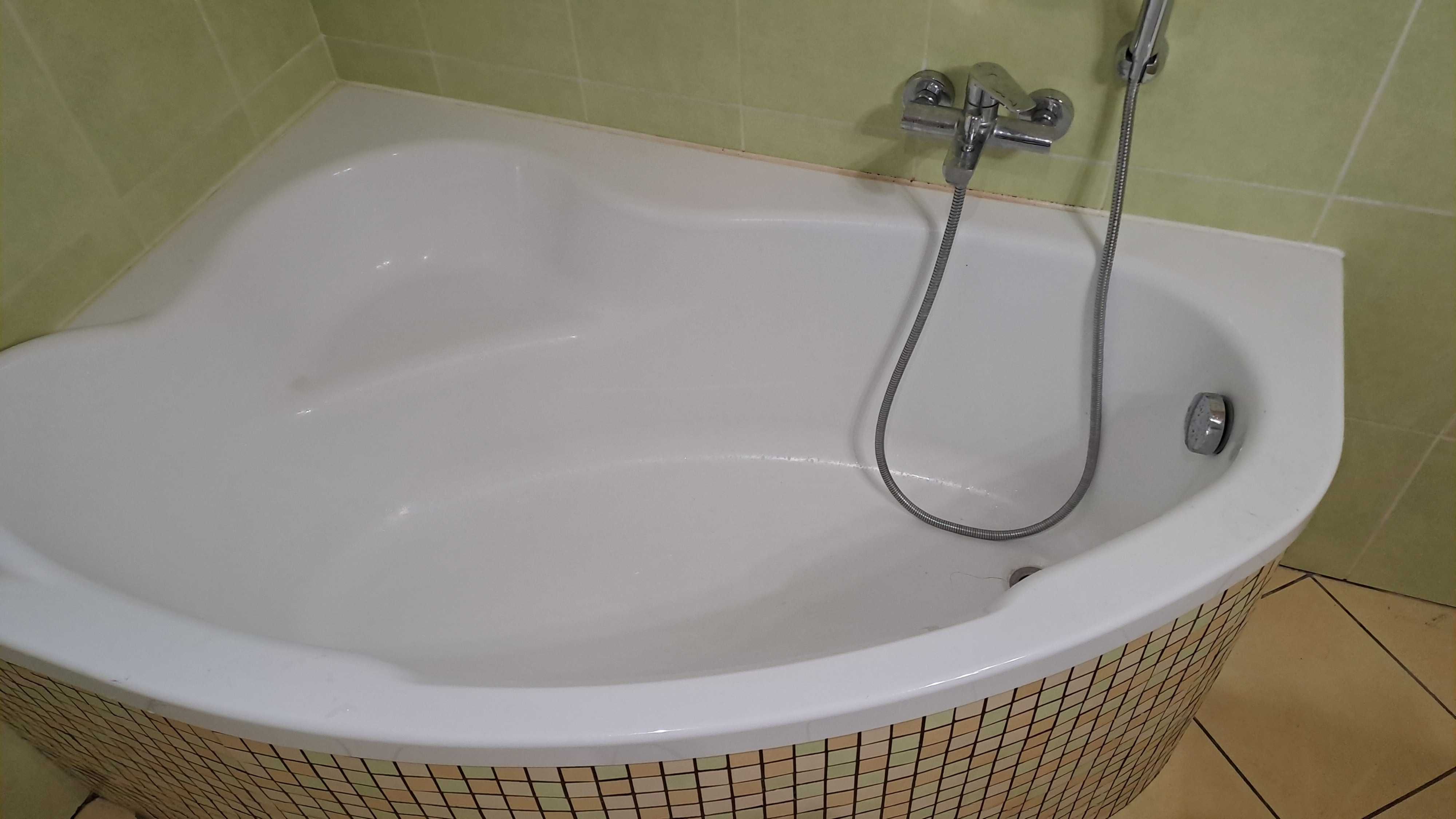 Wanna narożna, pod zabudowę, bateria