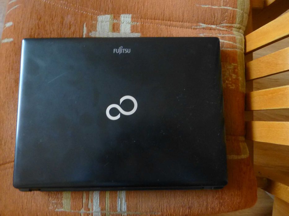 Laptop Fujitsu Lifebook P 701 i3 SSD 128GB
