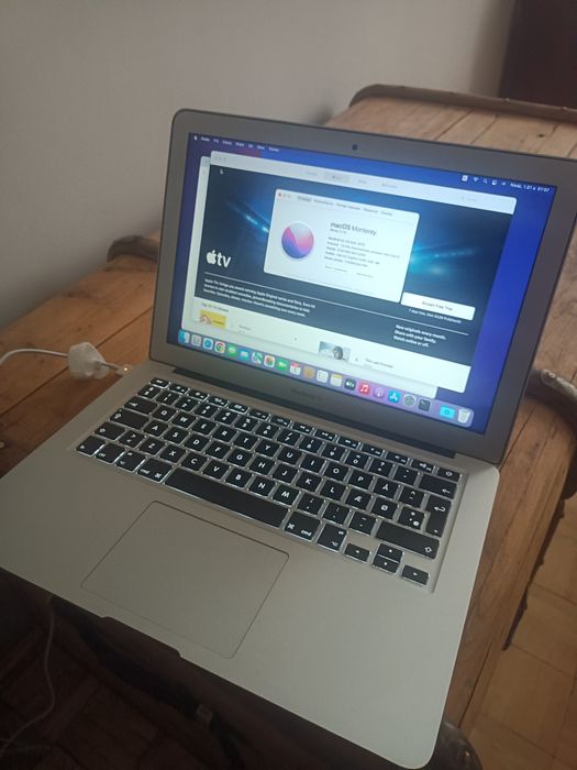Macbook Air A1466 intel i5 8GB 128SSD 2017r.
