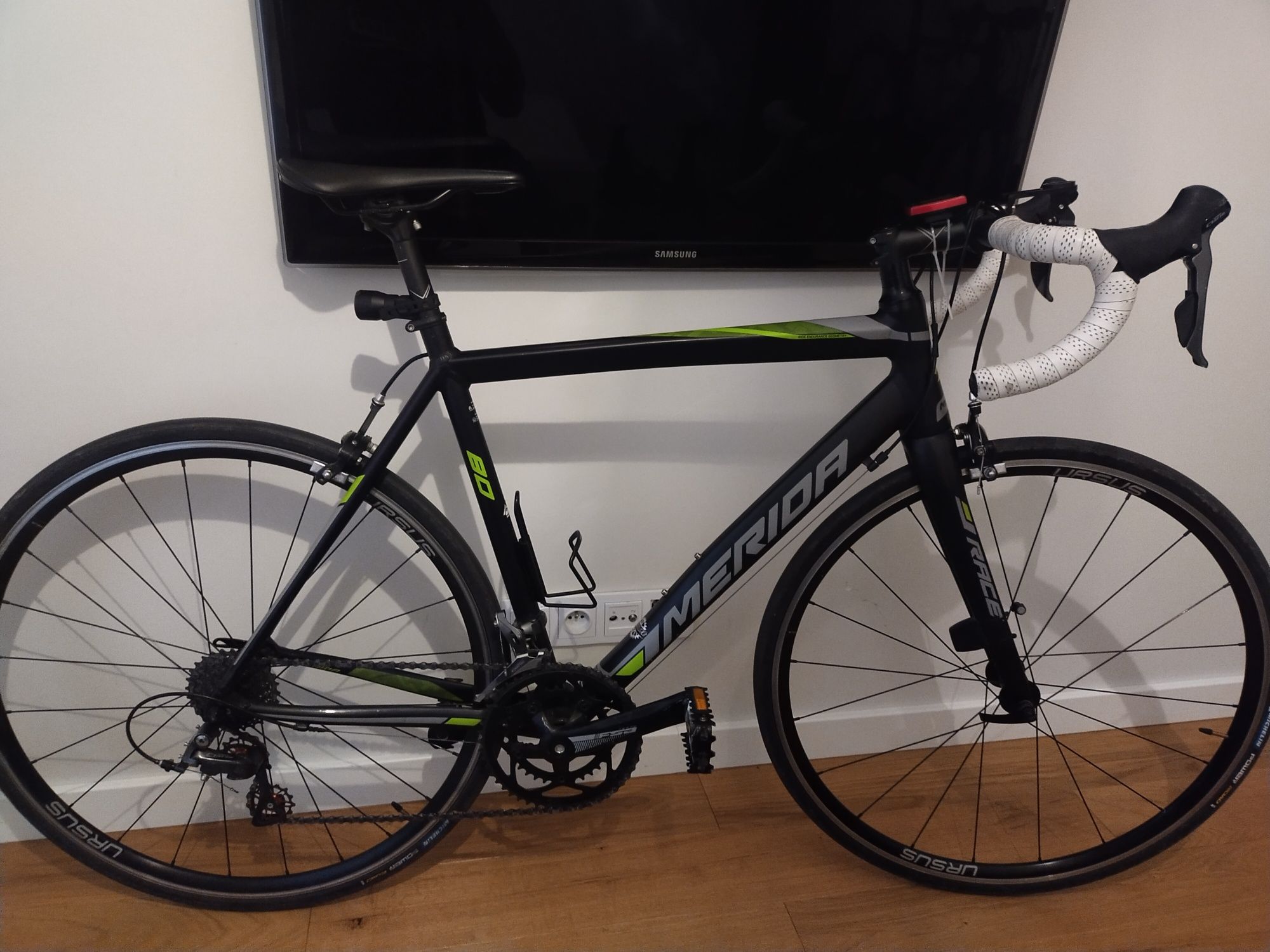 Rower szosowy Merida race 80