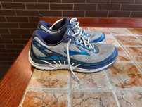 Кроссовки Brooks 42 длина стельки 26.5