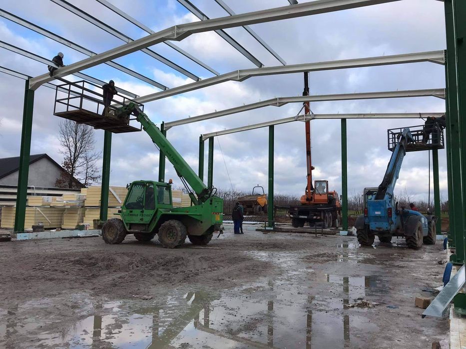 Konstrukcje stalowe hale obory magazyny 4 zł/kg