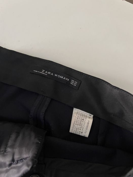Calças Zara azuis com botões funcionais64551418538882123
