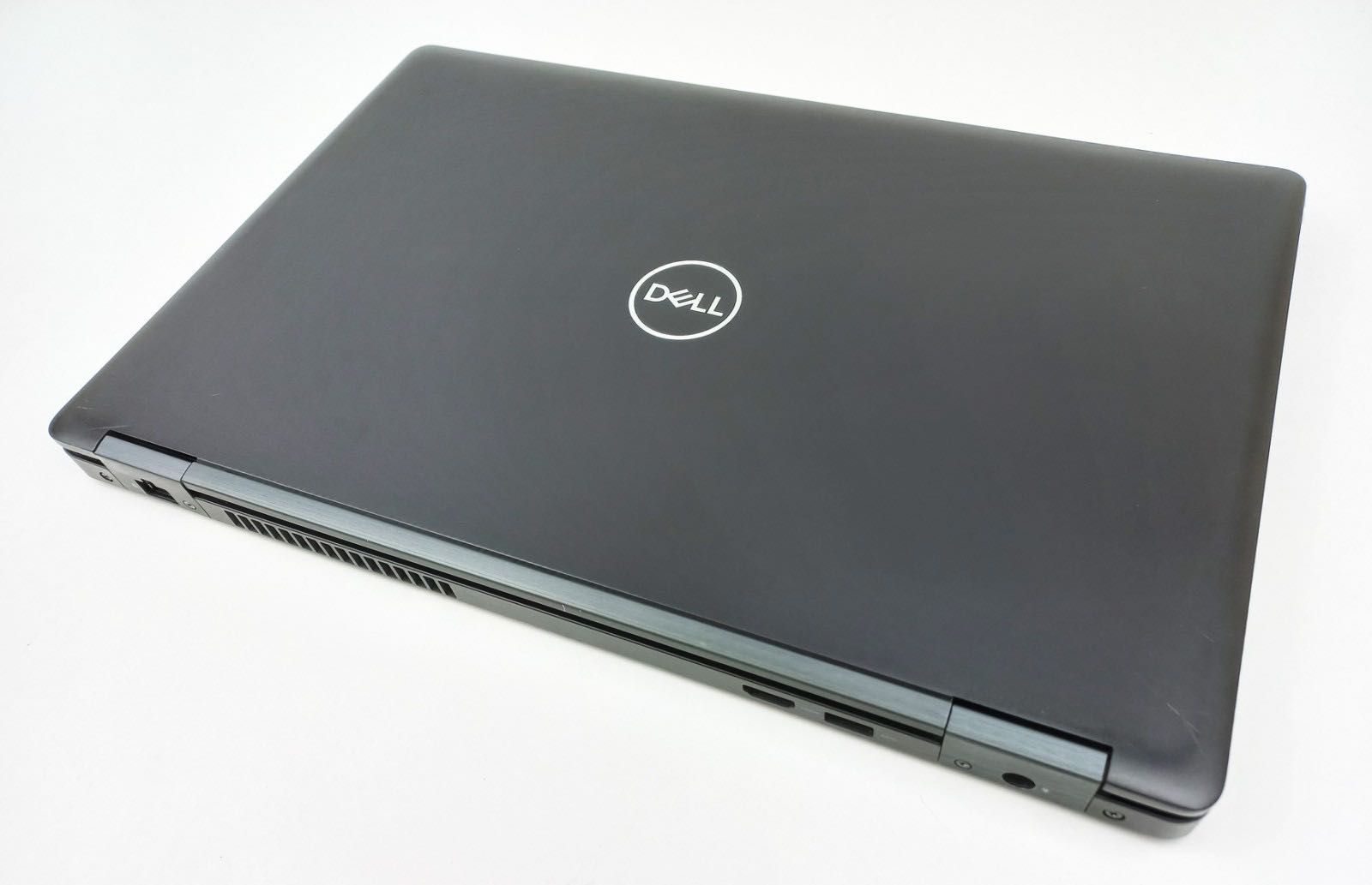 Игровой ноутбук Dell Precision 3530 FHD IPS i7-8750H/256Gb/16/P600