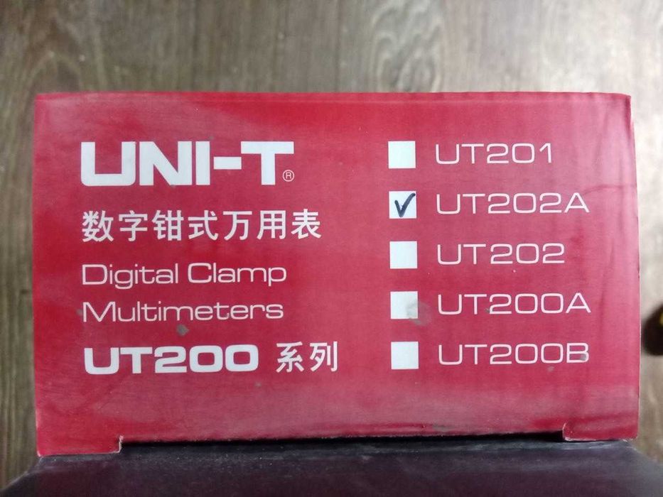 Кліщі струмовимірювальні UNI-T UT202A