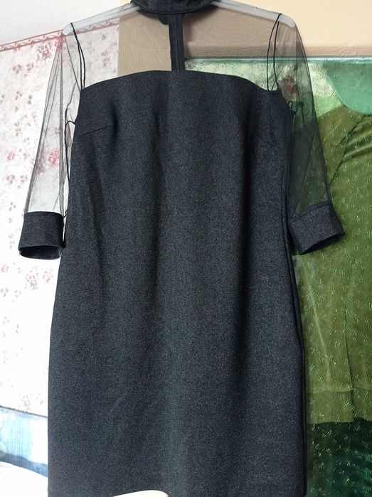 Продам платье красиве.