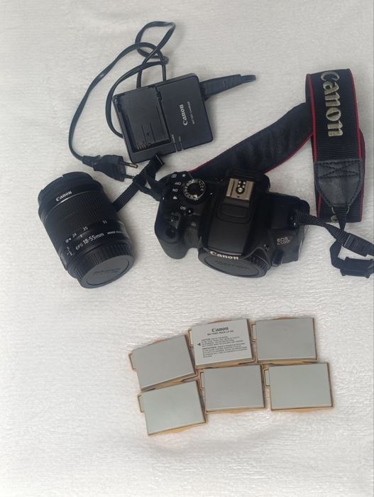 Фотоапарат Canon EOS 650D