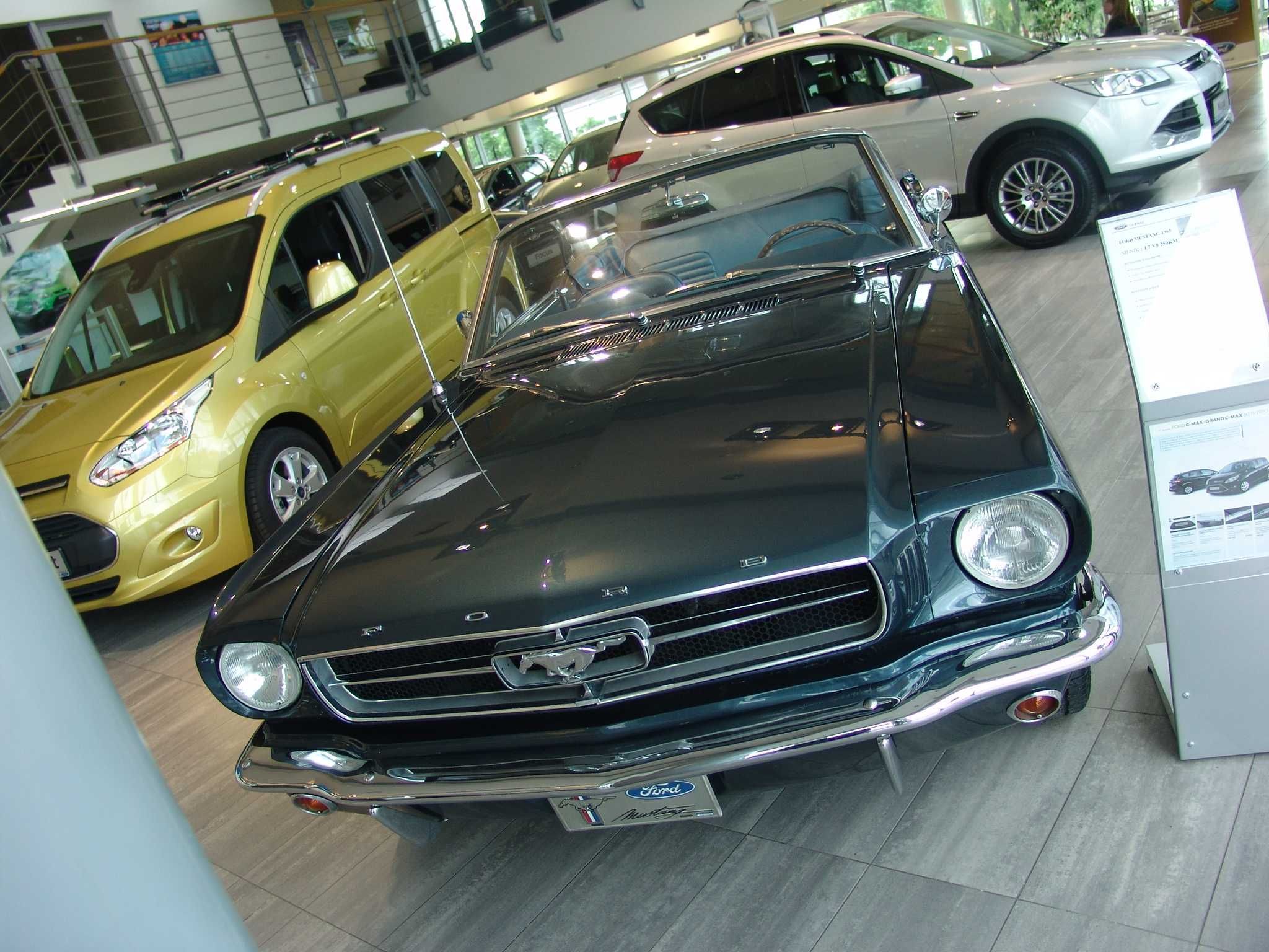 Auto do ślubu / imprezy okolicznościowe / wesele Ford Mustang 1965 rok