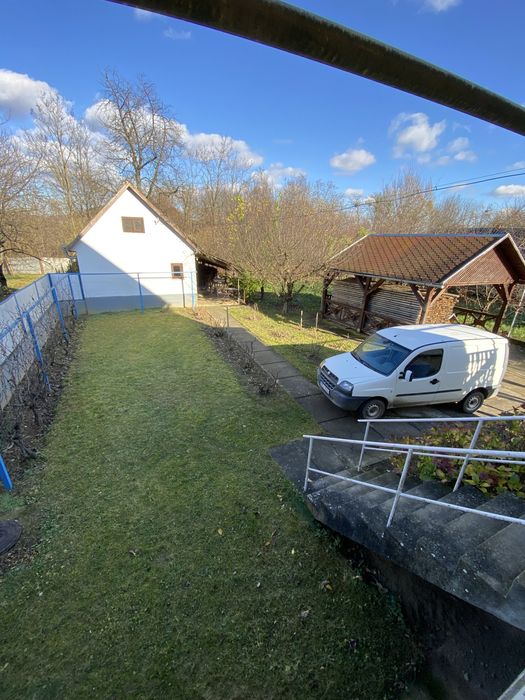 Продам будинок у передмісті Берегова