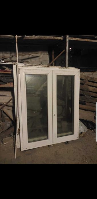 Sprzedam okna ścienne