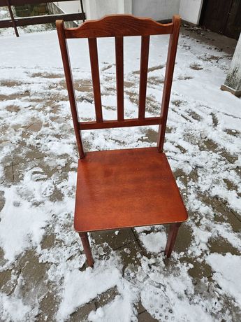 Solidne krzesła do renowacji 2 rodzaje