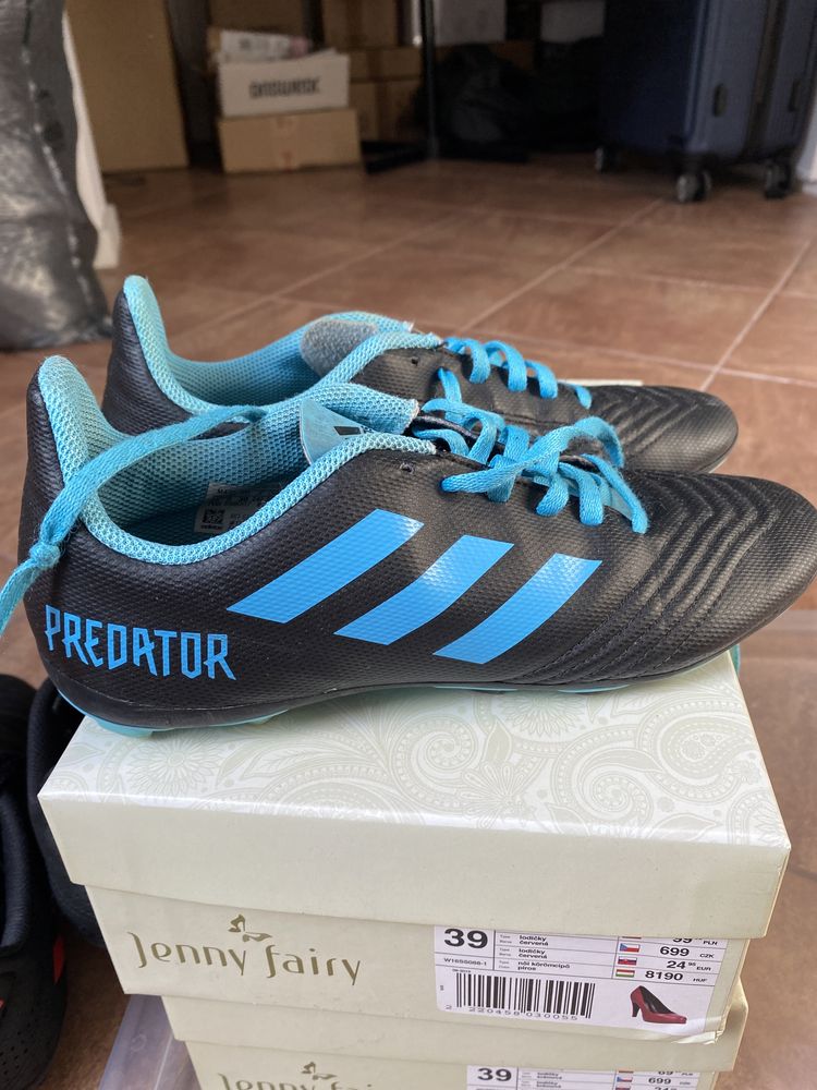 Korki adidas predator r . 38