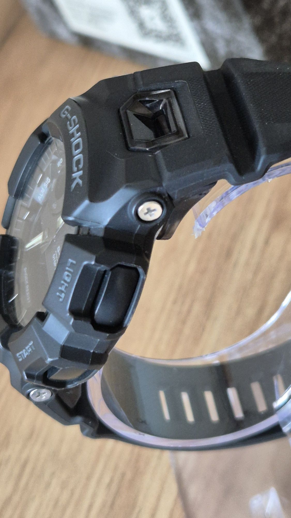 Casio g-shock GBA9001AER gba-900