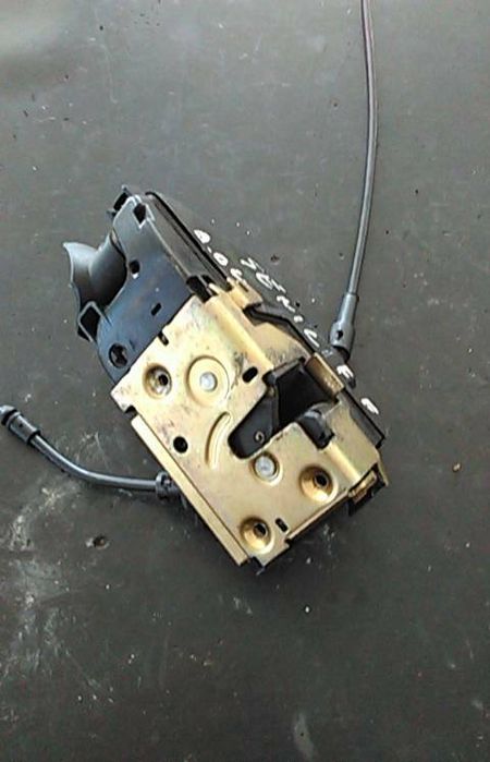 Fechadura / fecho porta frente esquerdo RENAULT Scénic II (JM0/1_)