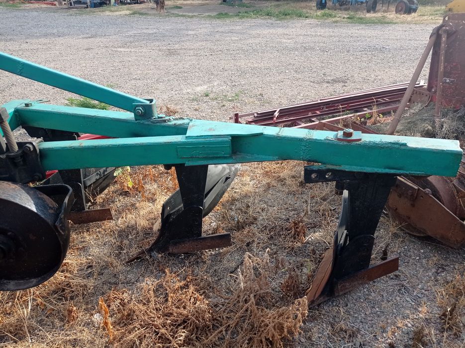 Плуг  ПЛН 3 - 35 Акция .