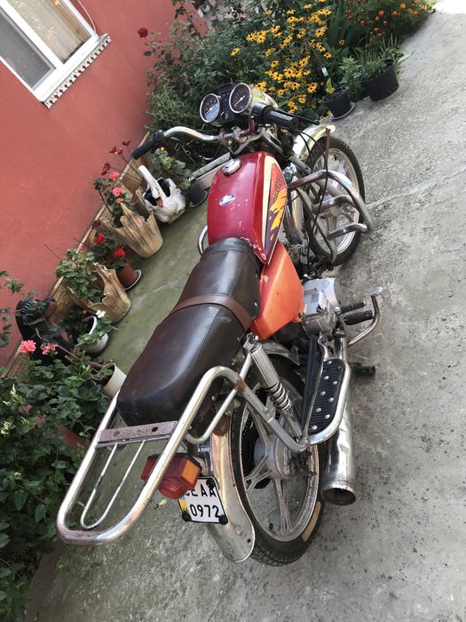 Продаю запчастини мото дельта альфа сабур мустанг 110