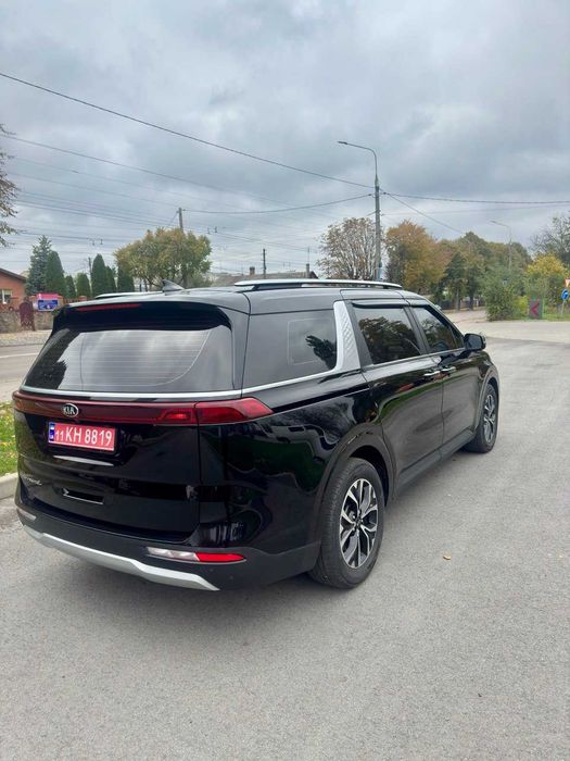 Kia Carnival 2021 2.2 дизель чорна