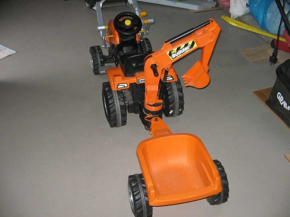 Traktor , koparka, ładowarka na pedały