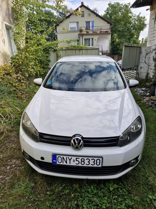 Volkswagen Golf VI