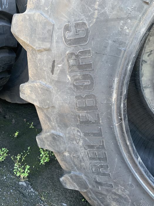 Opony 710/75r42 Trelleborg Tm 900