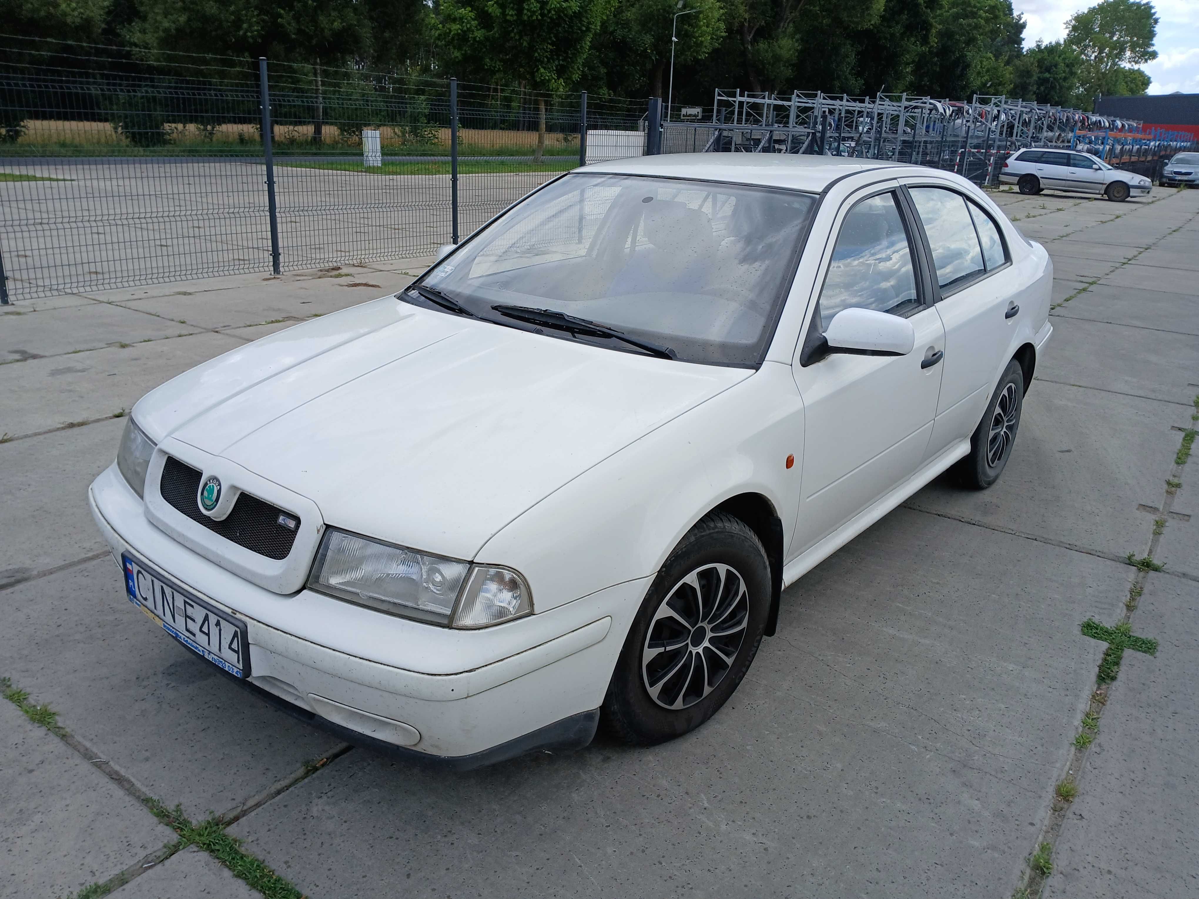Skoda Octavia 1.6 mpi