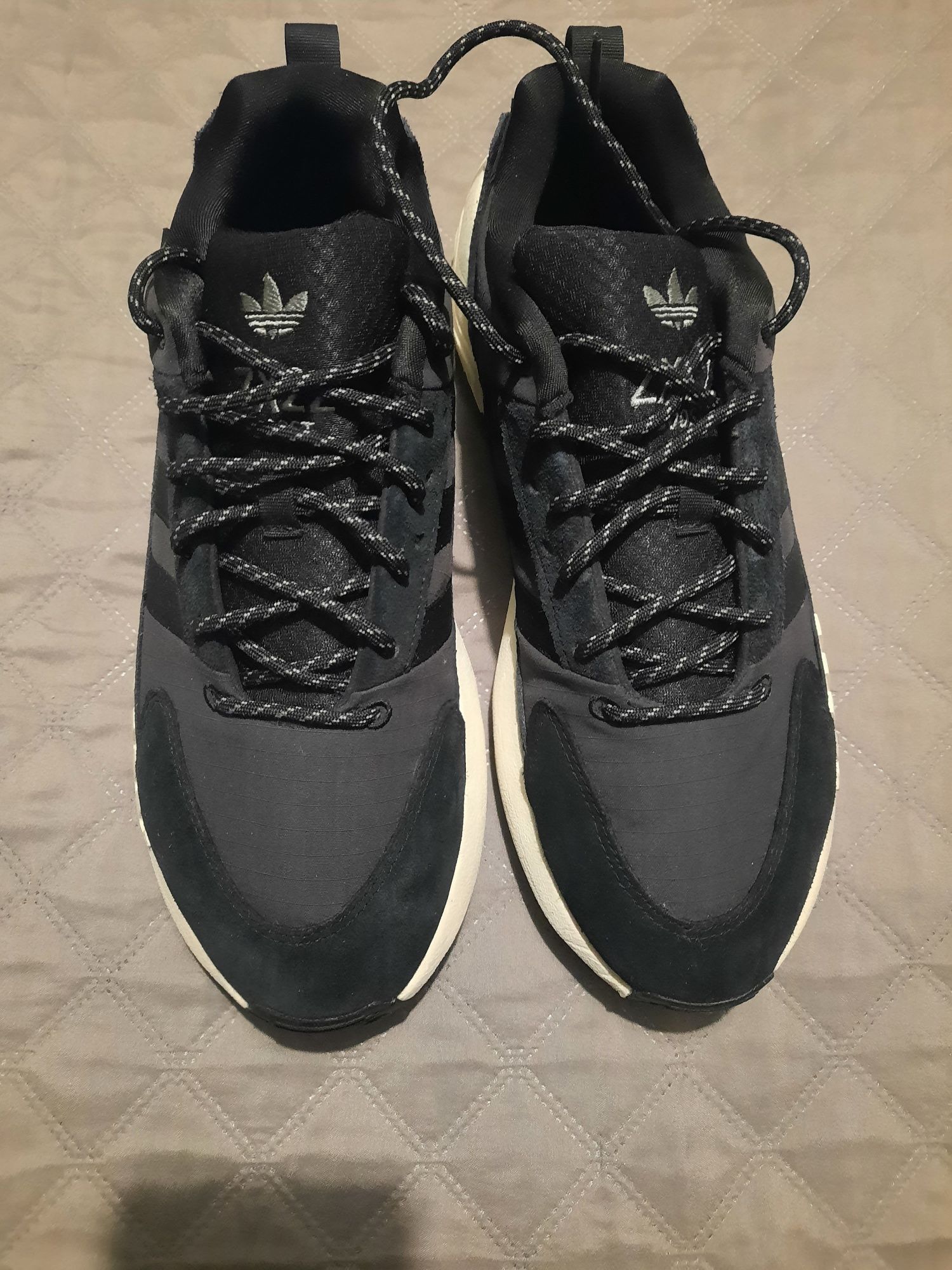 Sapatilhas Adidas ZX 22 Boost Tam 43