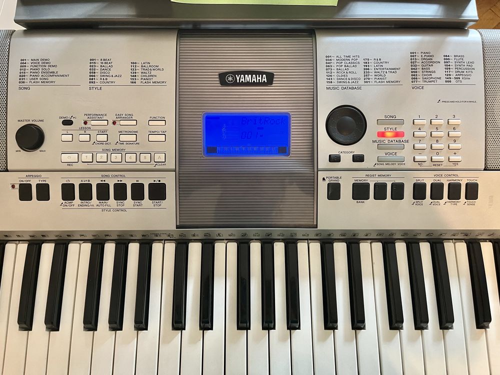 Синтезатор Yamaha E413