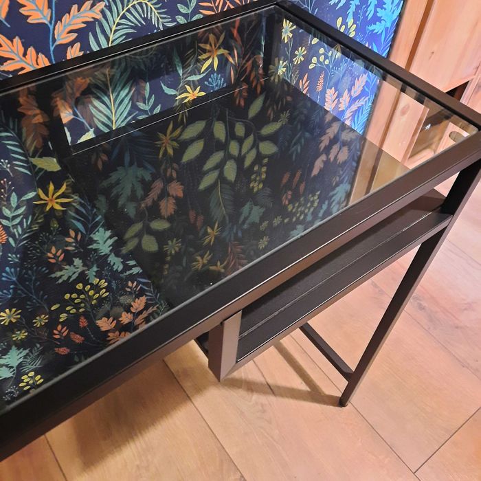 Stolik, biurko, konsola Ikea