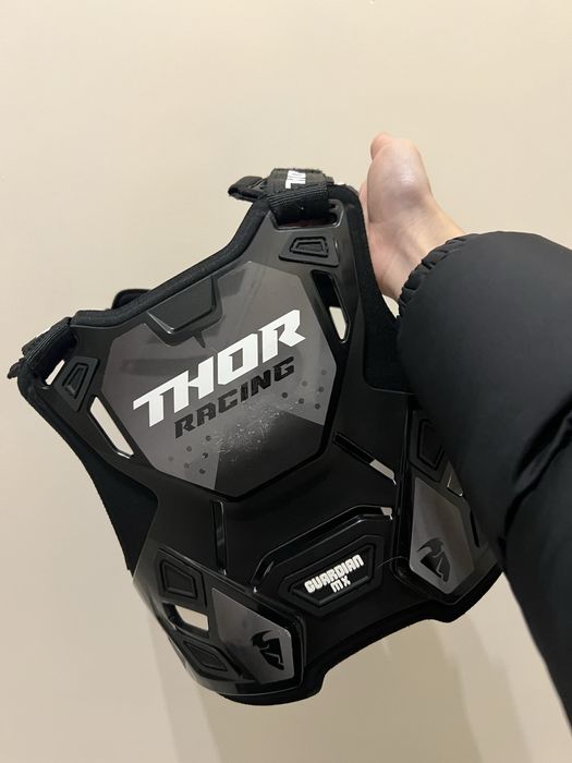 Zbroja buzer ochraniacz cross/rower THOR jak nowy