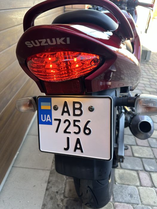 SUZUKI GSX750F katana свіжопривезений з Німеччини