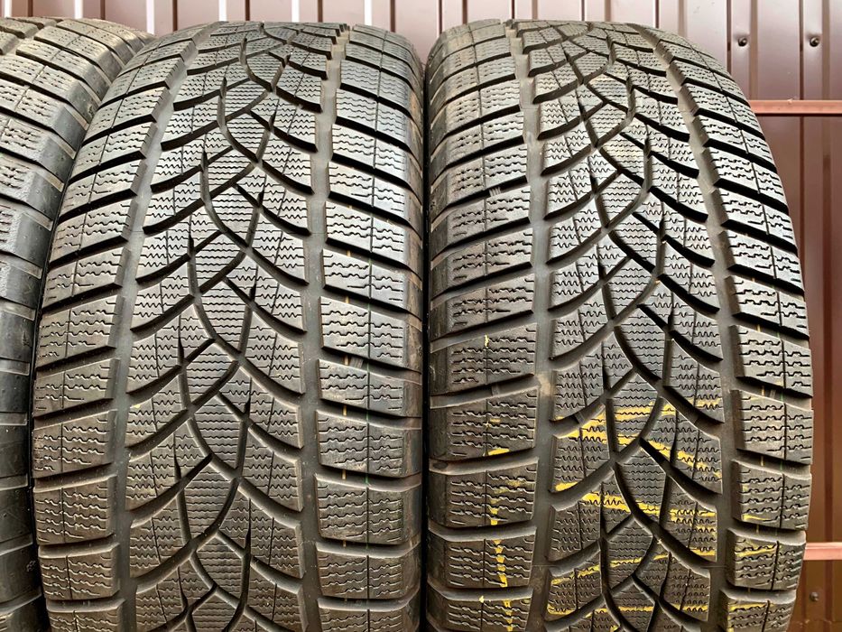 235/50 R20 GoodYear UltraGrip Performance +. Шини зимові 4 шт.