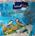 Vitakraft KULA TŁUSZCZOWA karma dla dzikich ptaków CAŁOROCZNA 500g
