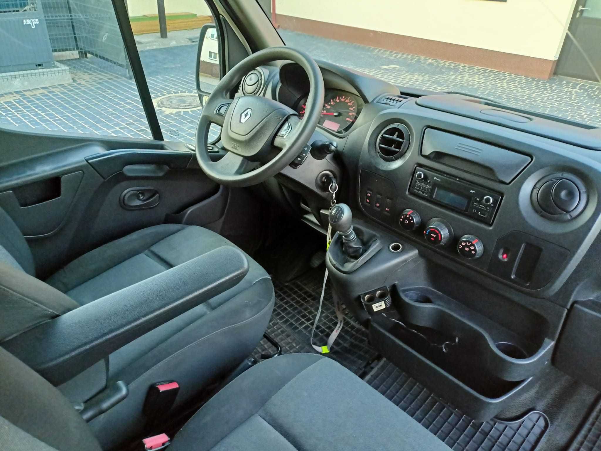 master 2019 rok 3,3 170 km bezwypadkowy 4.85 x2.25 x2.70