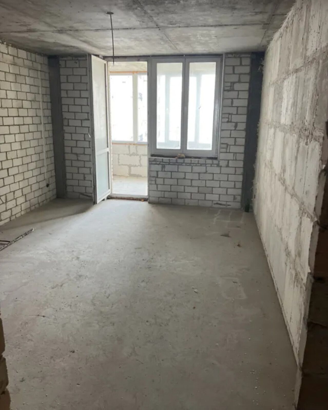 Продаж 3к квартири 120 кв. м на вул. Вільхова