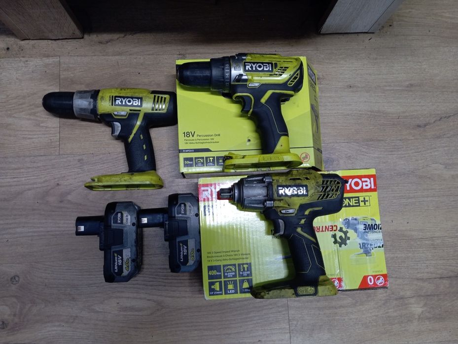 Ryobi pakiet USZKODZONE wkrętarka 2 szt,klucz 1 szt